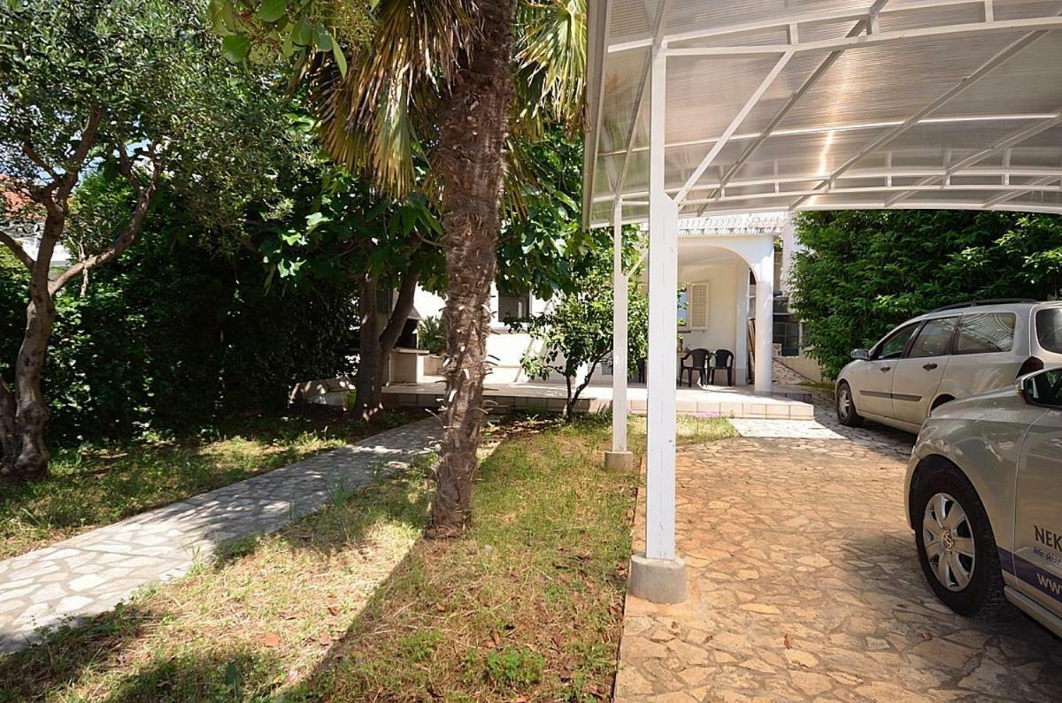 Apartmani Ana Tribunj  Exterior photo