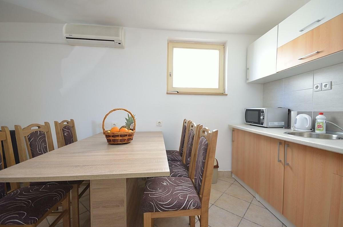 Apartmani Ana Tribunj  Exterior photo